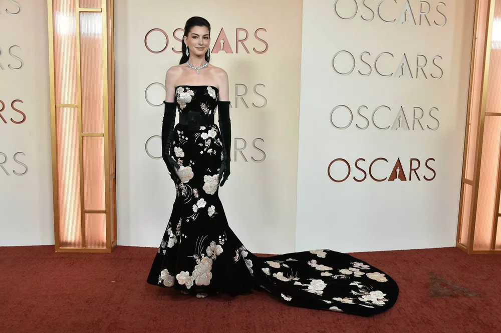 Энн Хэтэуэй