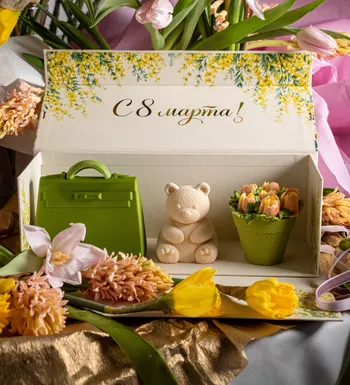 Праздничный набор десертов