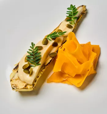 Печеный пастернак, крем из сельдерея, тыква