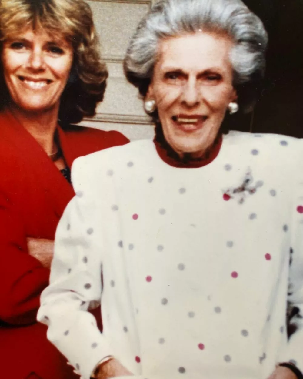 Камилла с матерью