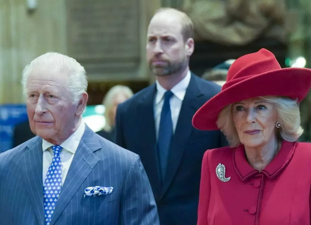 Как Карл III и Камилла отметили День матери