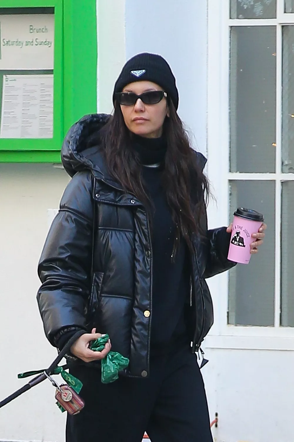 Нина Добрев