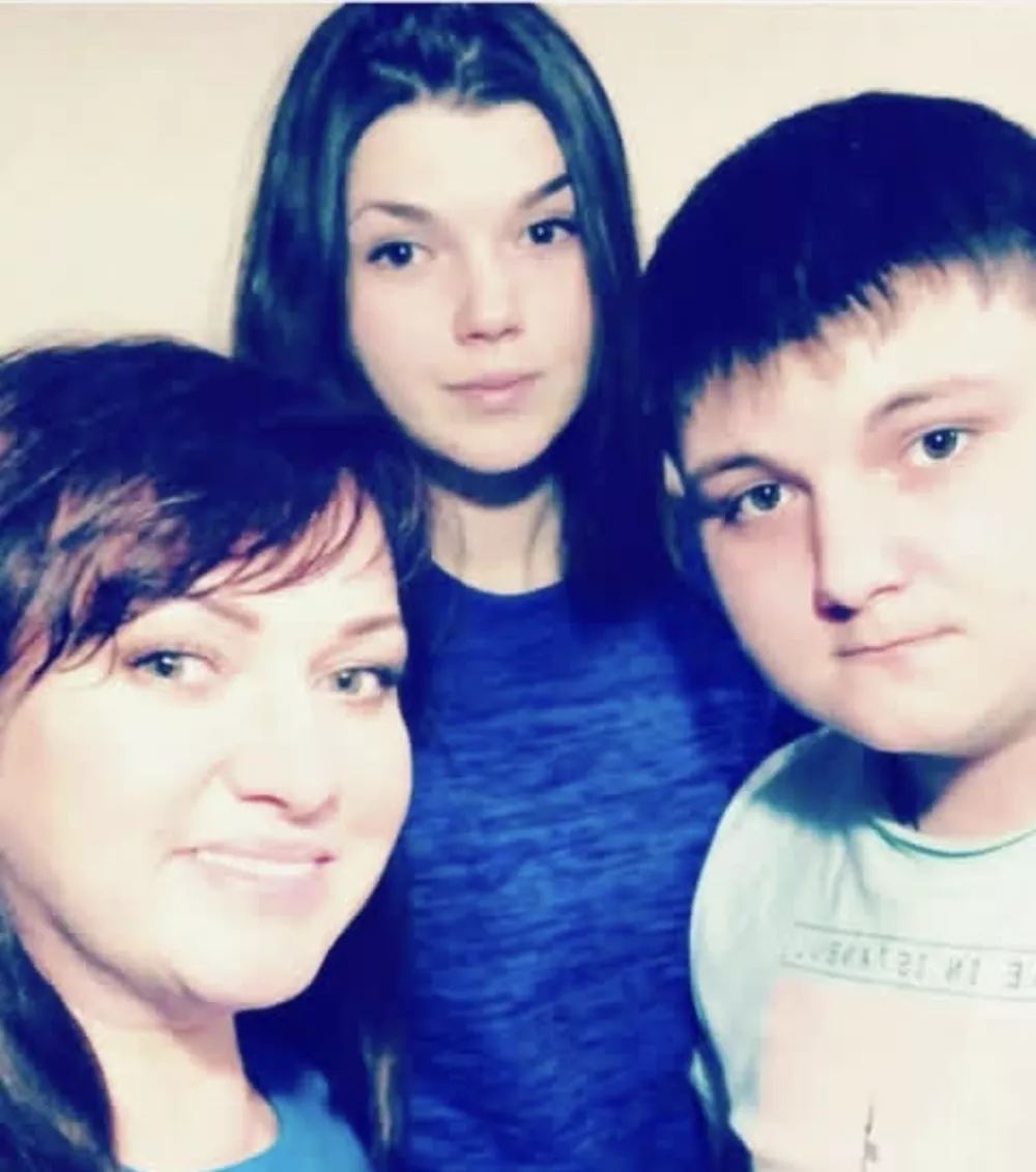 Ольга с сыном и дочерью