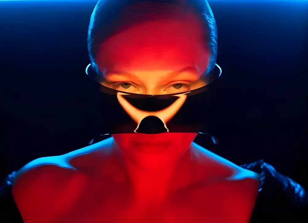 Космос как предчувствие: интервью с Юлией Пересильд