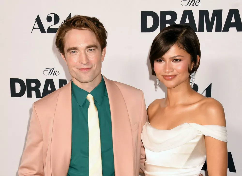 Роберт Паттинсон смутил Зендаю вопросом о личной жизни с Томом Холландом