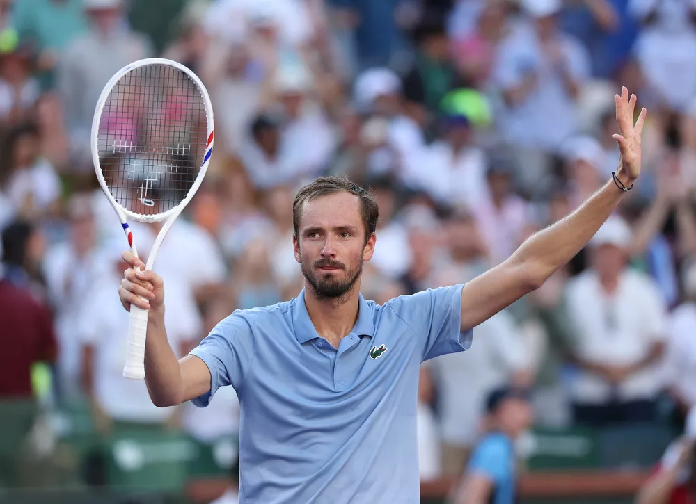Сенсация в Индиан‑Уэлсе: Даниил Медведев обыграл первую ракетку мира Карлоса Алькараса