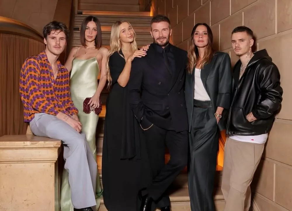 Сыновья Виктории Бекхэм трогательно поздравили ее с Международным женским днем