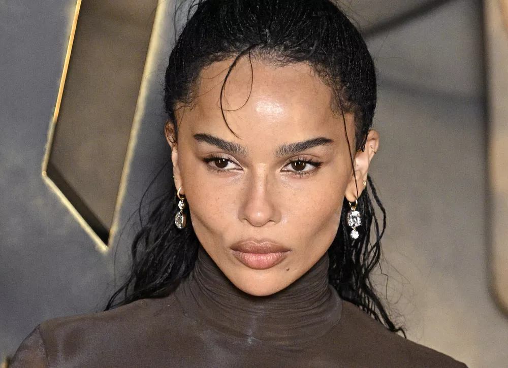 Зои Кравиц, Мишель Пфайффер и Кейт Мосс на показе Saint Laurent