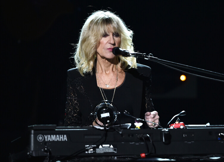 Cause of death of Fleetwood Mac keyboardist Christine McVie revealed