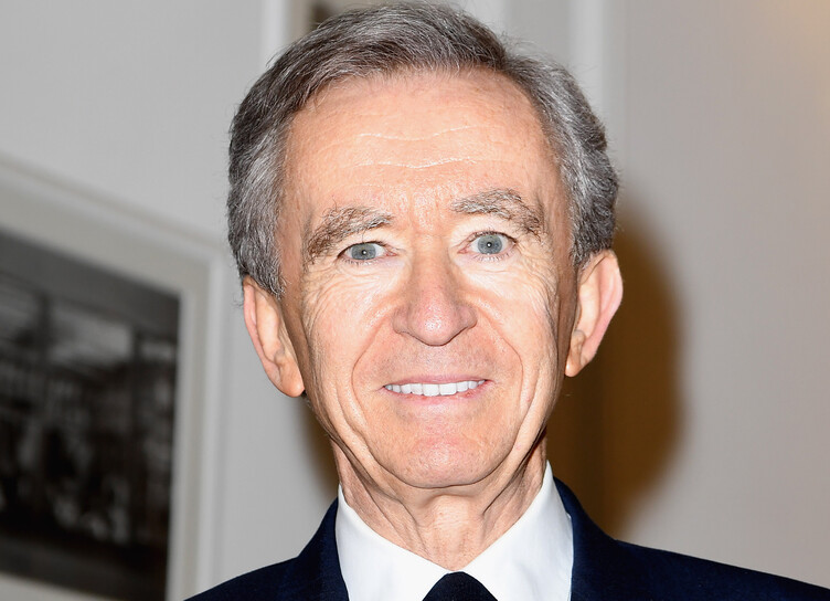 Forbes named the richest people in the world: in the first place is Bernard Arnault