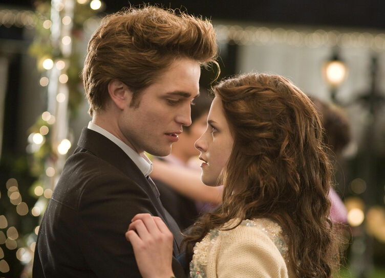 ‘Twilight’ to be rebooted as a series
