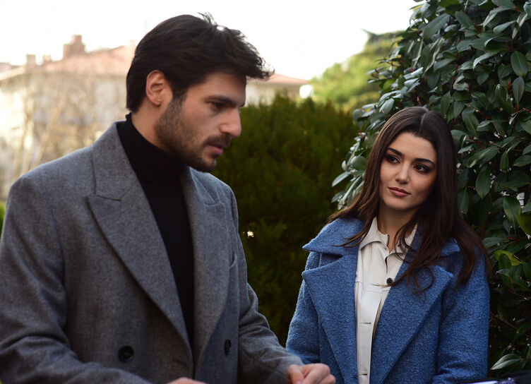 Turkish passions: what you need to know about the new crime series “Ring”