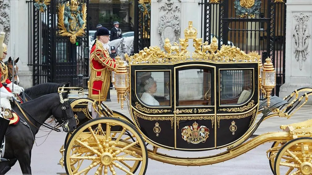 В последние годы королева предпочитала Государственную карету бриллиантового юбилея