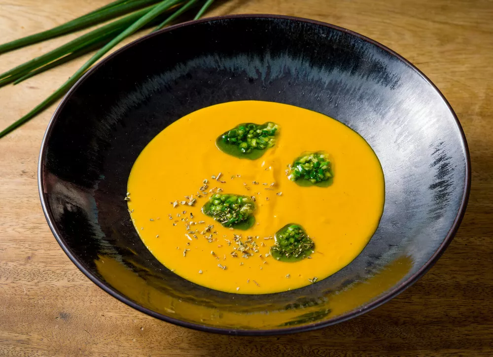 10 рецептов постных супов от самых креативных шеф-поваров