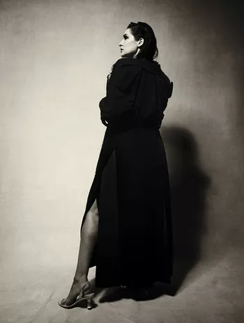 Пальто RaampLly брошь Dior Vintage Dream туфли Juin