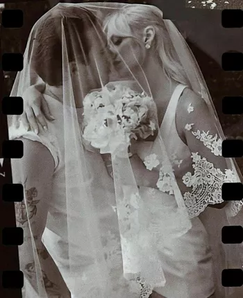 Бруклин Бекхэм и Никола Пельтц