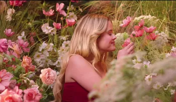 Кадр из ролика