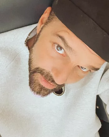 Рики Мартин