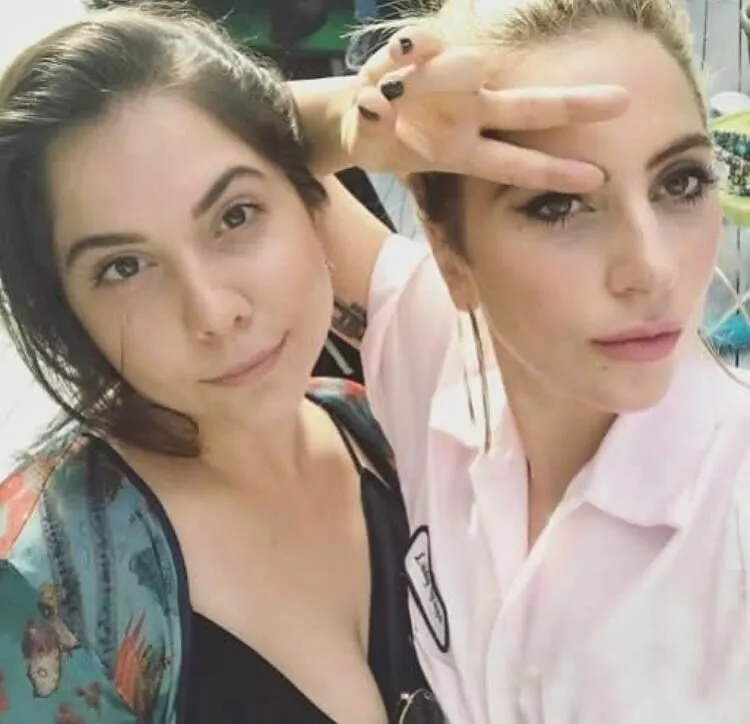 Леди Гага с сестрой