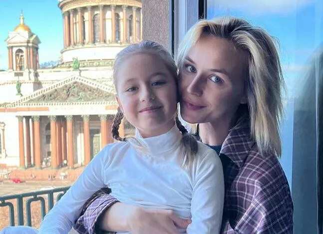Полина Гагарина сделала сюрприз дочери в день рождения