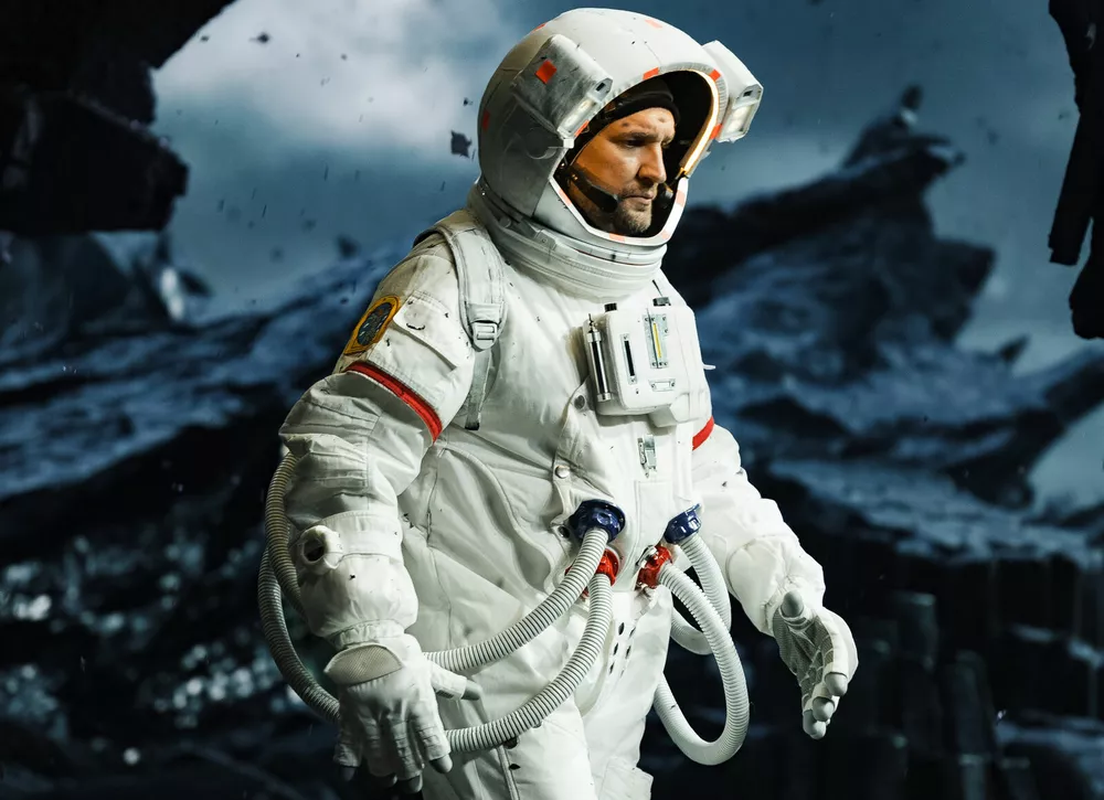 В сети появились эффектные кадры с Бастой в образе космонавта