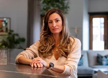 Ребекка Лус