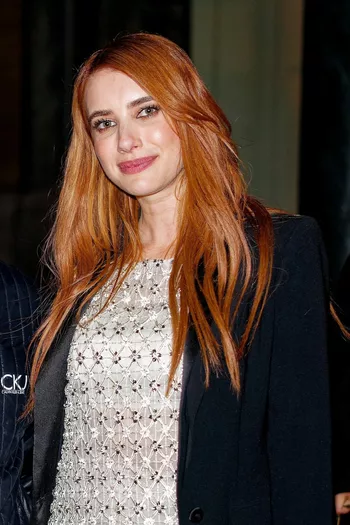 Эмма Робертс