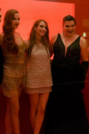 Эмма Робертс