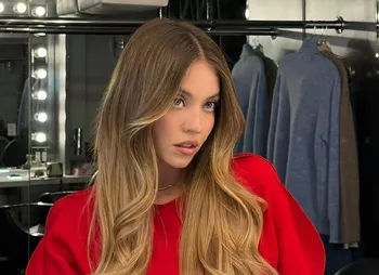 Сидни Суини