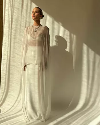 Рози ХантингтонУайтли