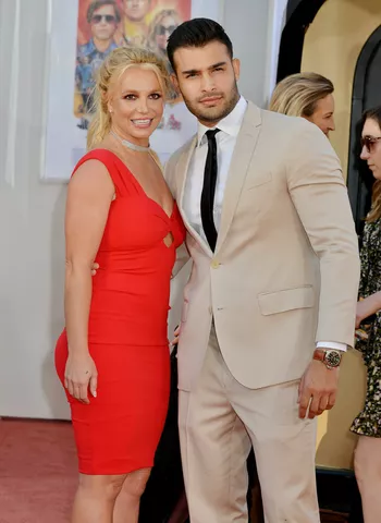 Бритни и Сэм