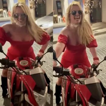 Кадры из видео