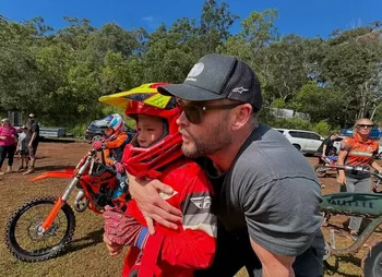 Крис Хемсворт