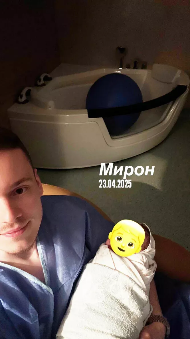 <br />
                Невестка Валерии показала новорожденного сына            