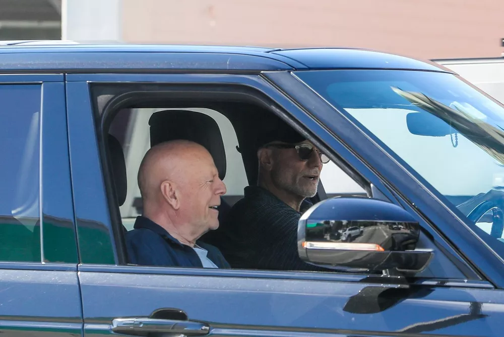 Брюс Уиллис