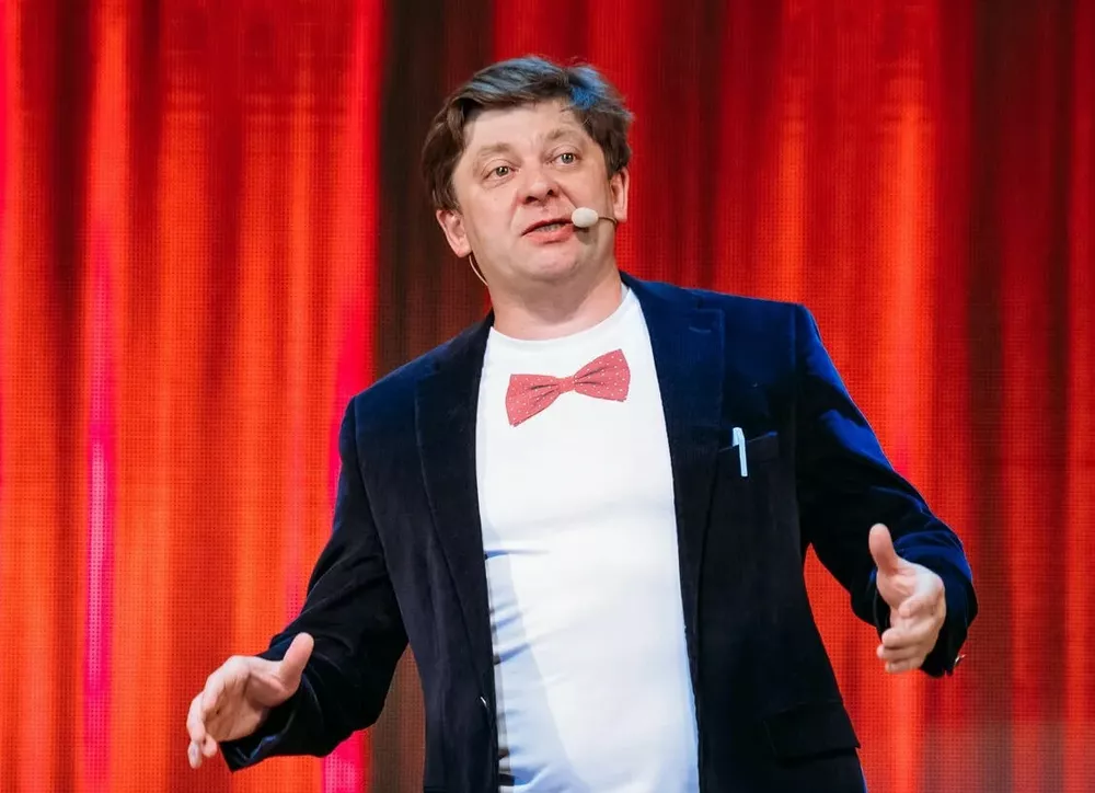 Дмитрий Брекоткин из Уральских пельменей выдал дочь замуж: фото