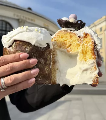 Кулич с ванильным кремом