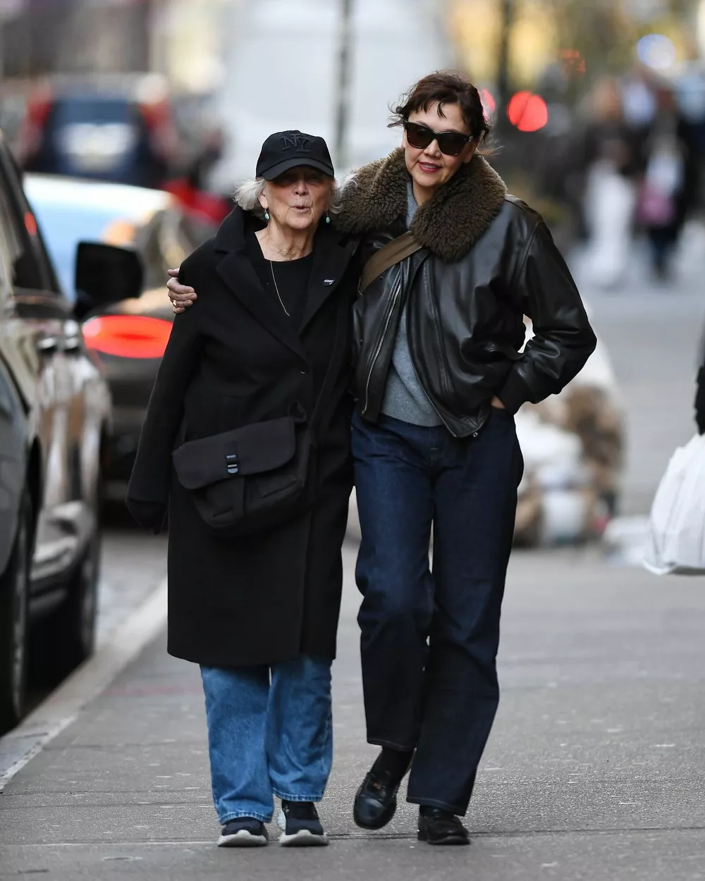 Мэгги Джилленхолл и Наоми Фонер Джилленхол