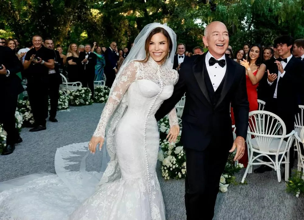 Лорен Санчес готова родить ребенка от Джеффа Безоса