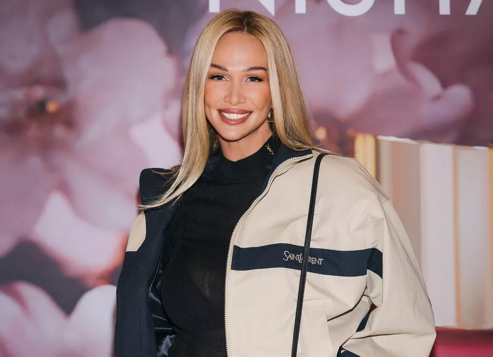 Светлана Абрамова, Виктория Лопырева и другие селебрити на парфюмерной презентации в Москве