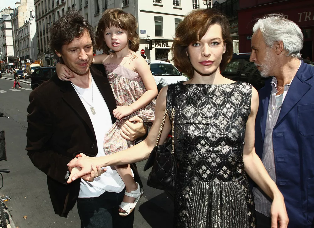 Милла Йовович эмоционально обратилась к дочери по особому случаю