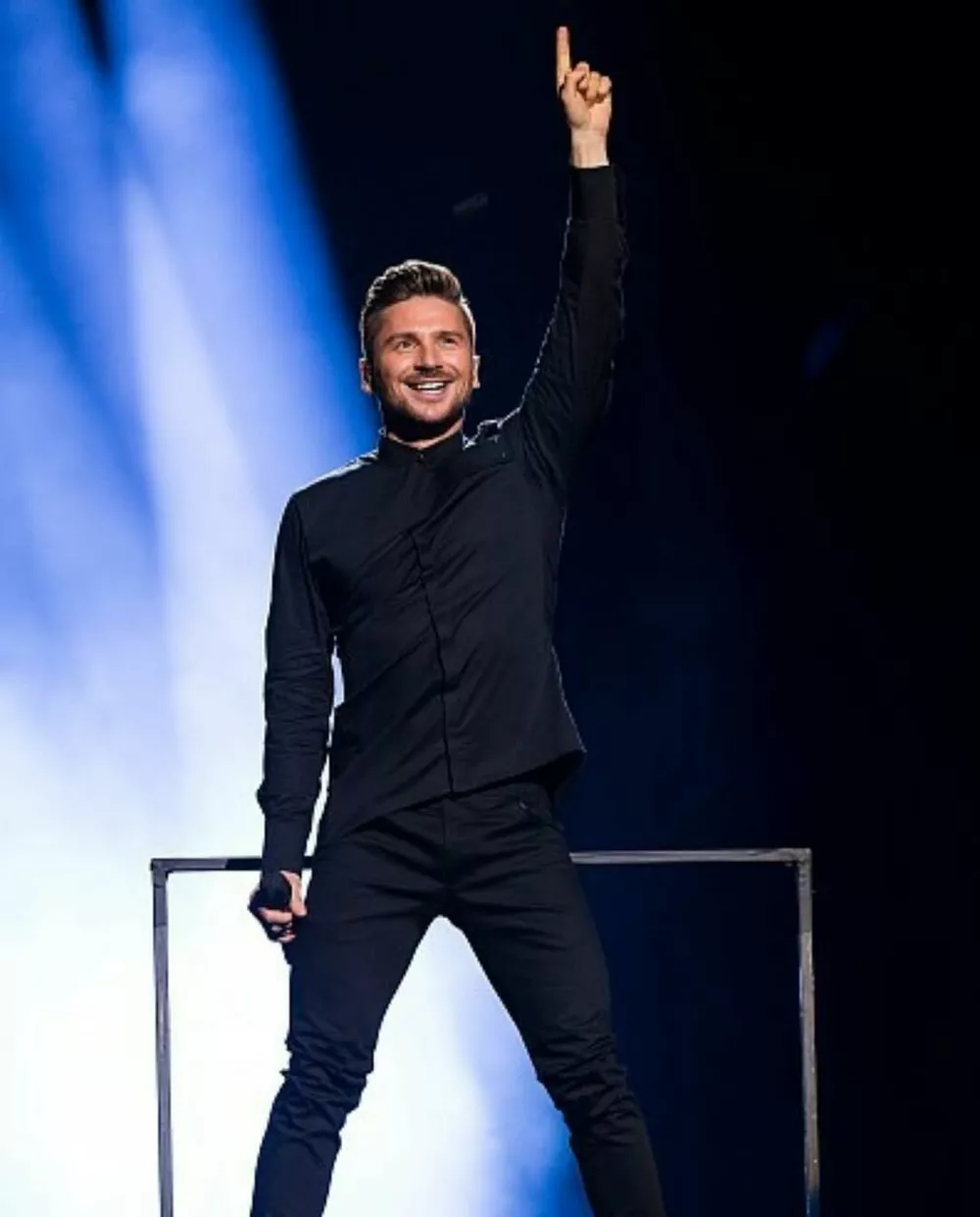 Сергей Лазарев