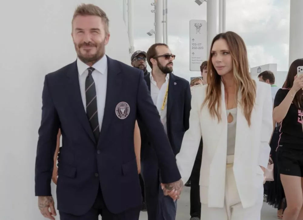 Виктория Бекхэм удалила все татуировки, в том числе посвященную мужу