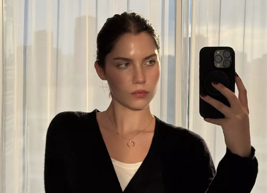 Внучка Бориса Ельцина опубликовала кадры с возлюбленным в день своего 24-летия