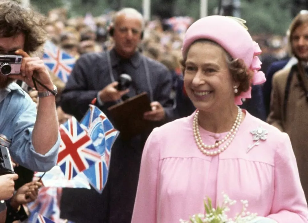 Во дворце отметили 100-летие со дня рождения королевы Елизаветы II