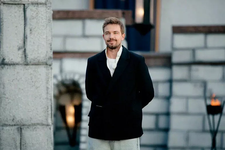 Александр Петров