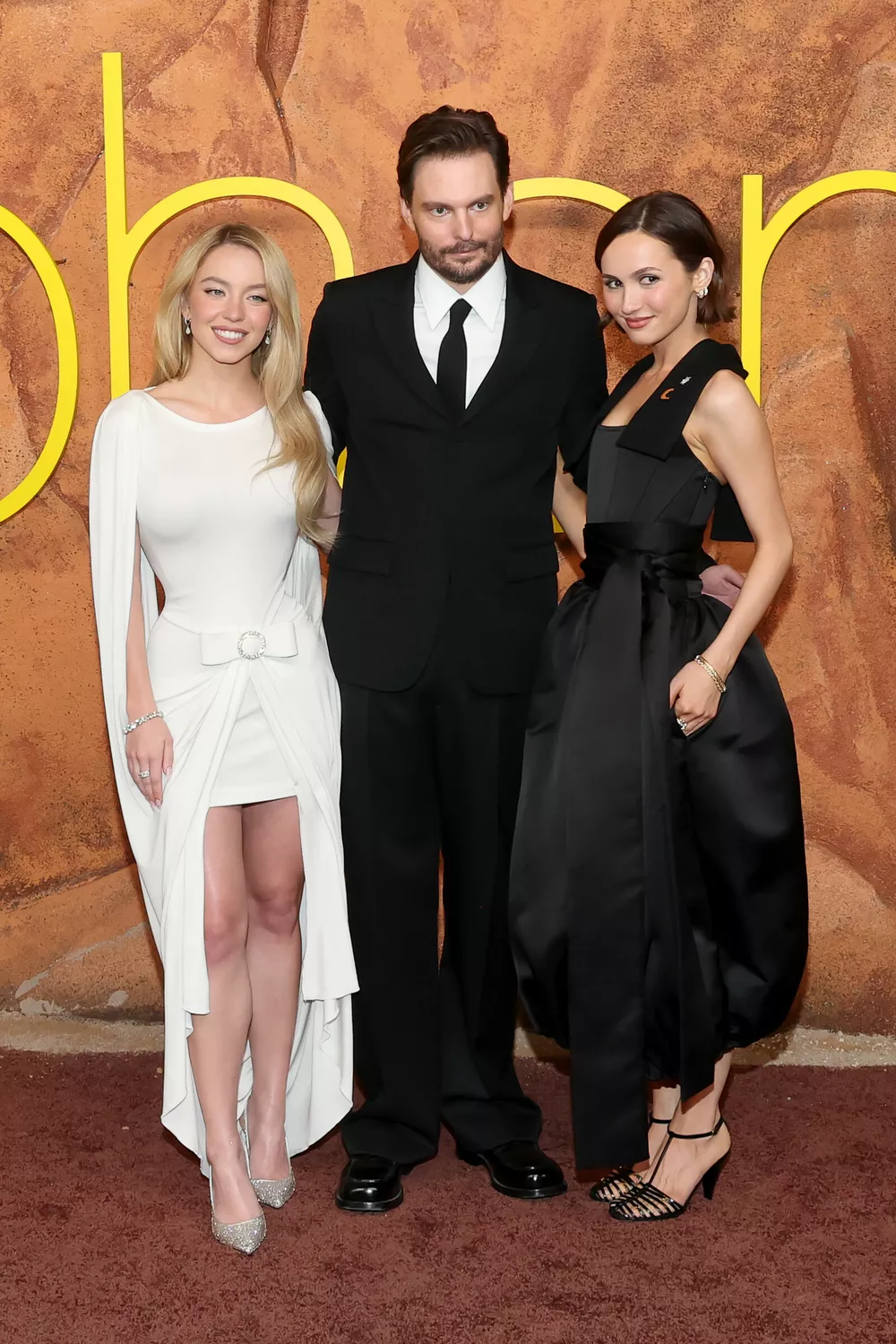 Сидни Суини, Сэм Левинсон, Мод Апатоу