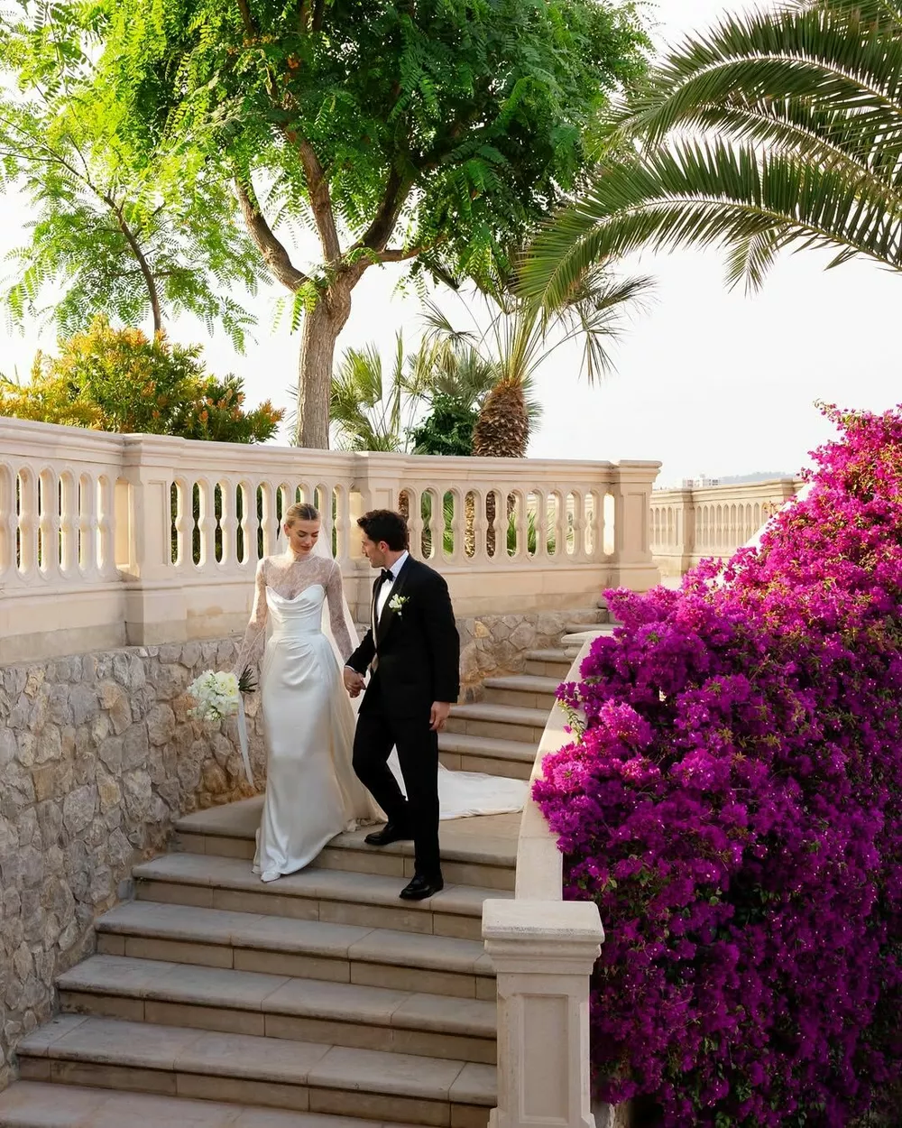 Майкл Тревино с женой