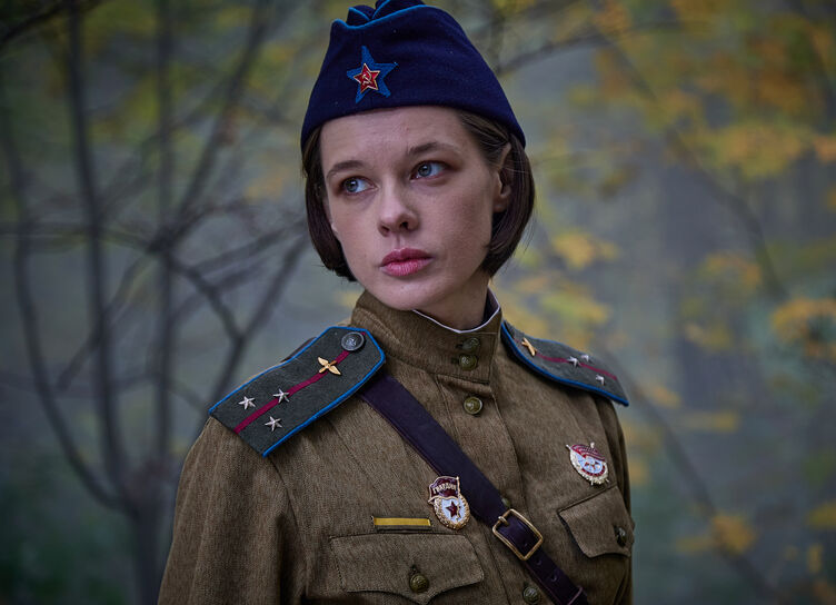 “Расправляя крылья” с Катериной Шпицей: объявлена дата премьеры новой военной мелодрамы 