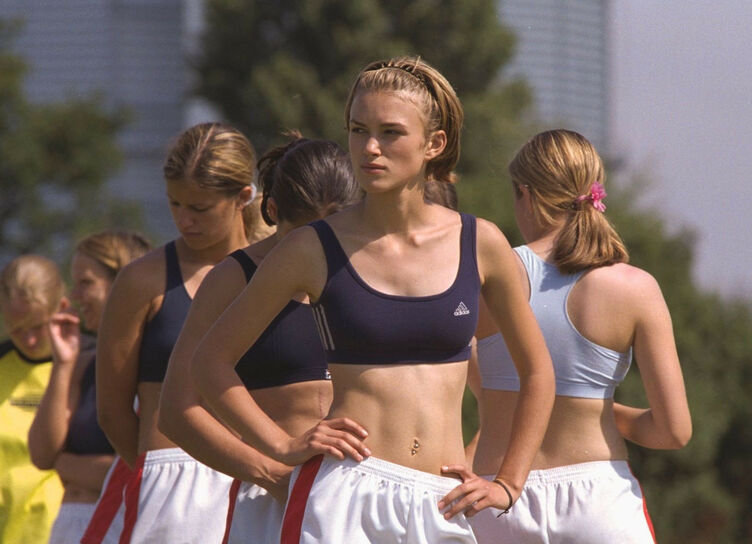 How to train to lose weight for the holidays: 5 most effective exercises